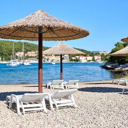 Aminess Vival Port9 Residence Korcula Town Luaran gambar