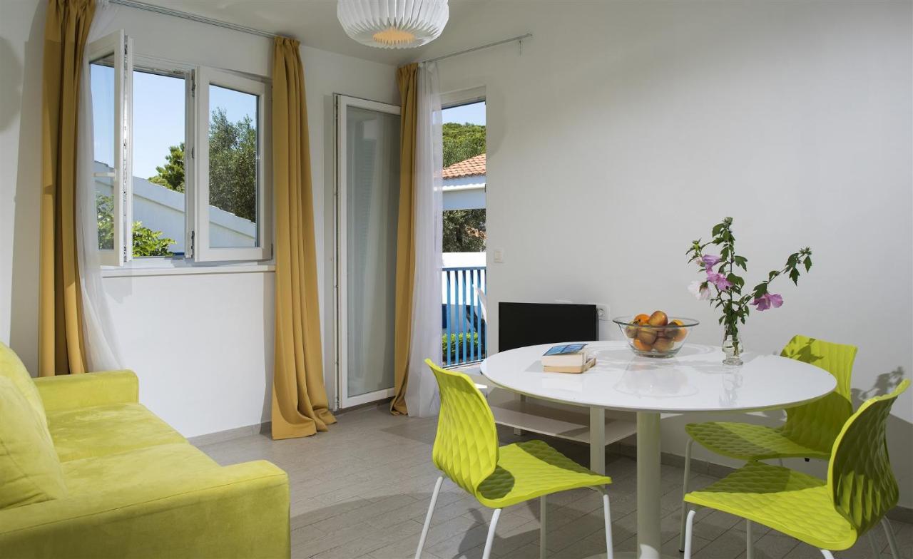 Aminess Vival Port9 Residence Korcula Town Luaran gambar