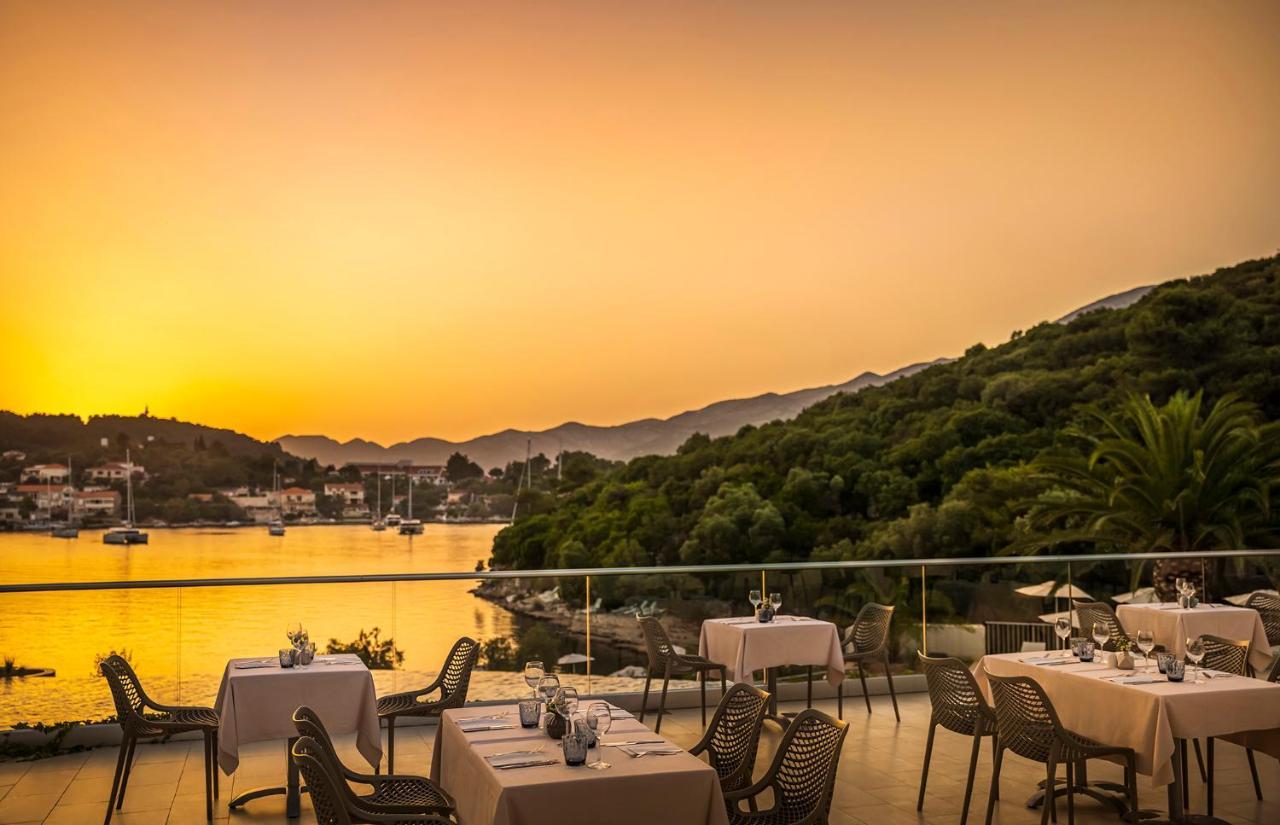 Aminess Vival Port9 Residence Korcula Town Luaran gambar